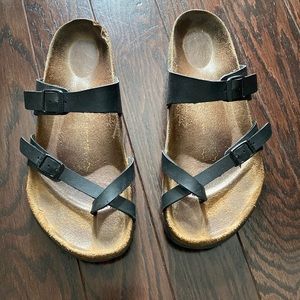Women’s Mayari Birkenstock sandals